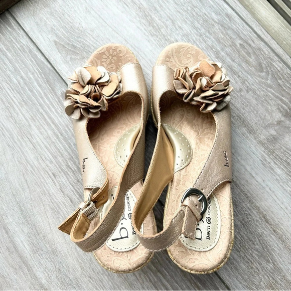 BOC Born  Concept Blossom Espadrilles Leather Wedge Heels Sandals in Champagne - Picture 8 of 15